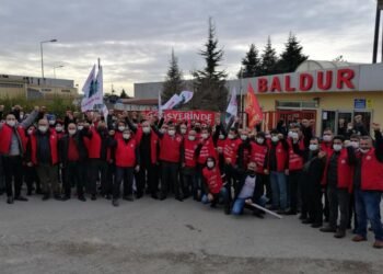 ‘Pandemide greve çıkılmaz’ fikrini çöpe attılar