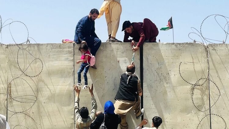 Felaket Senaryosundan Yeni Bir Göç Rejimi Çıkarmak