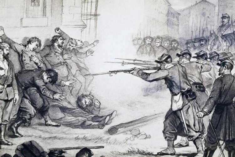 Tarih yazımında hayalcilik ve komün